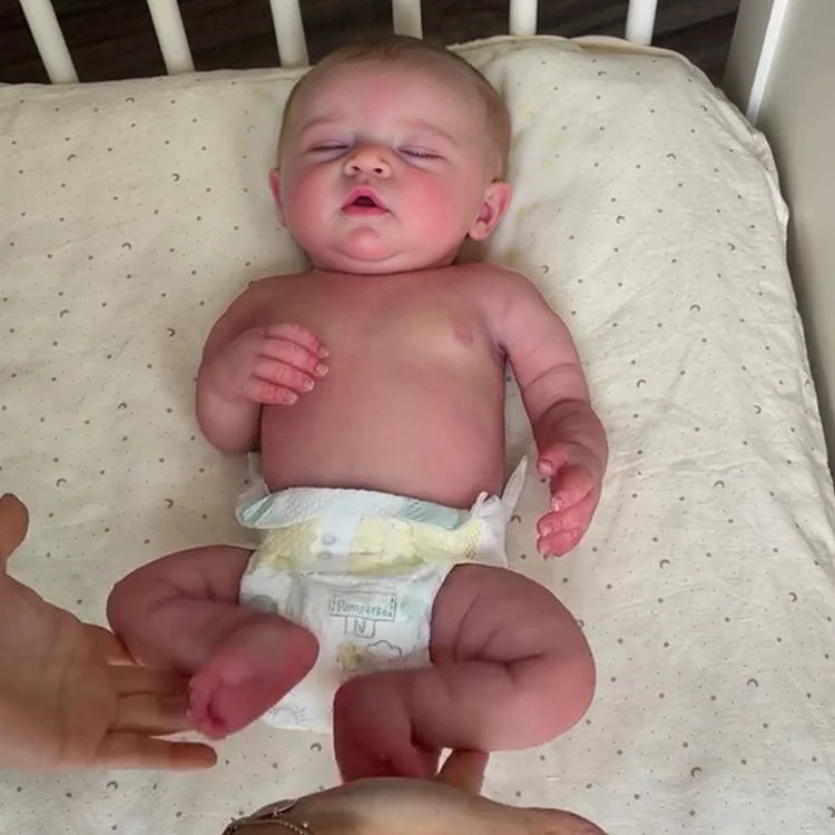 Muñeco Reborn Realista Matheus Niño 55cm / 2.500 kg