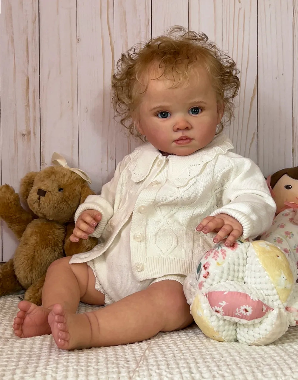 Muñeca Reborn Realista Laura Niña, 64cm / 4.400 kg