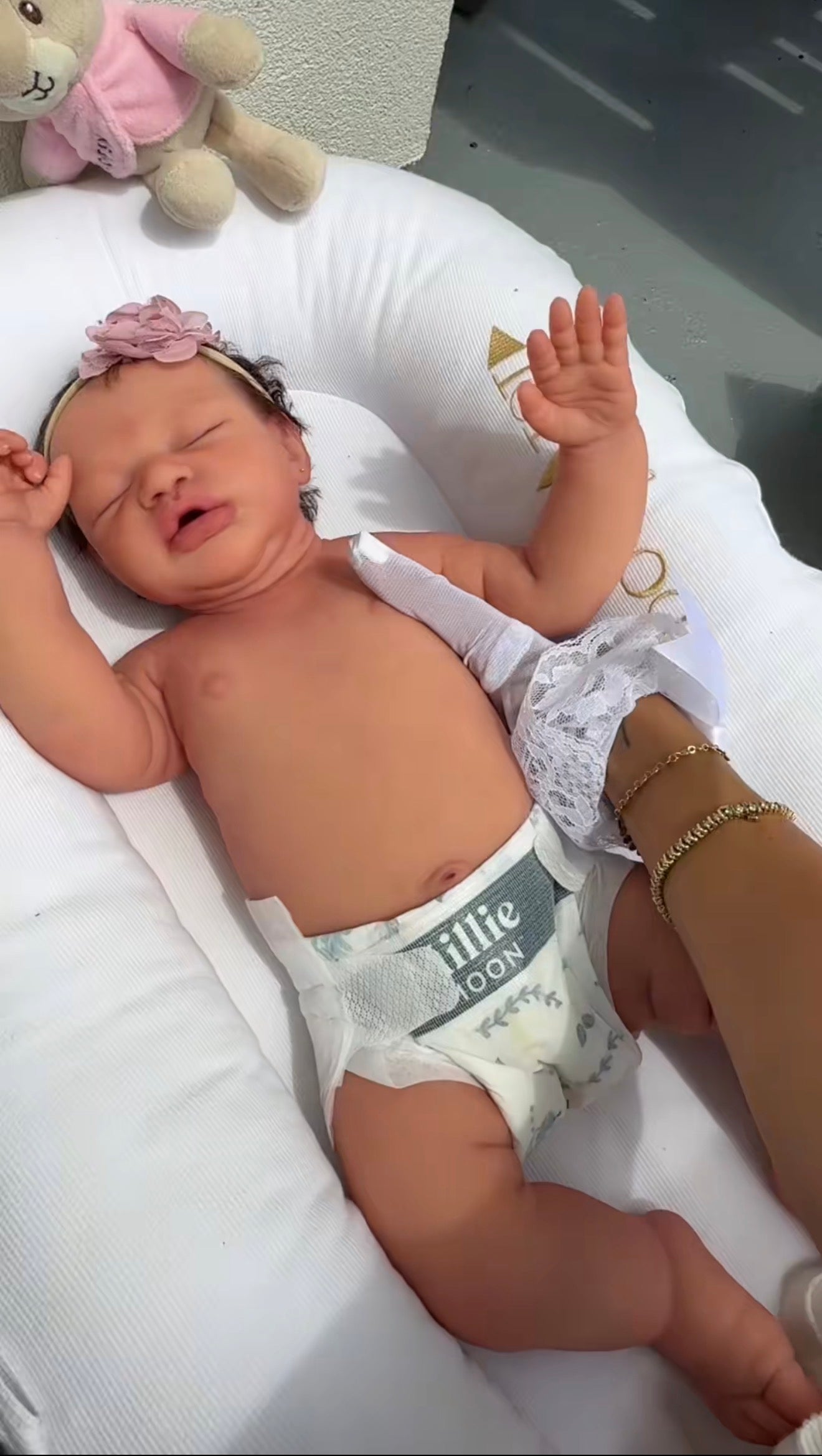 Muñeca Reborn Realista Emily Niña  54cm / 2.600 kg
