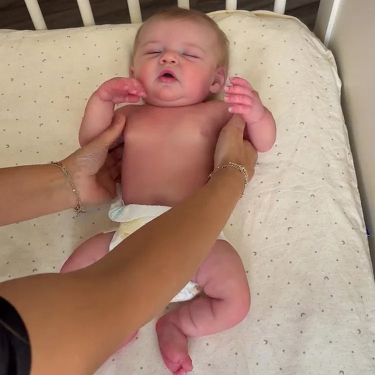 Muñeco Reborn Realista Matheus Niño 55cm / 2.500 kg